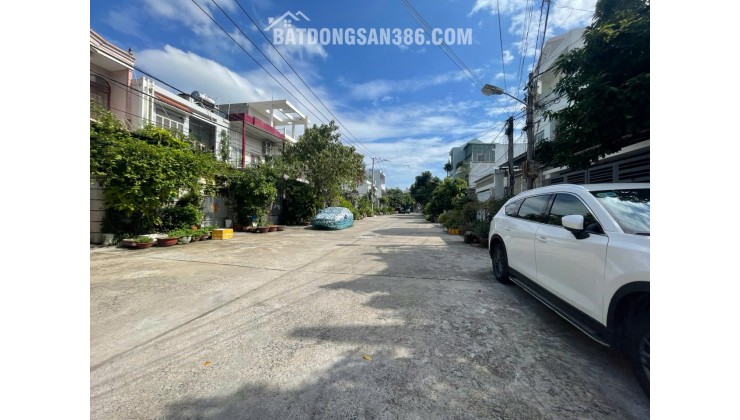 Căn góc 2 mặt tiềnLê Hồng Phong 22,5m – 14m – dòng tiền sẵn, giá chỉ 13,6 tỷ!